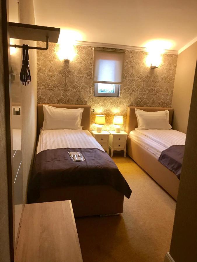 Vila 18 Hotel Boutique Bukarest Eksteriør billede