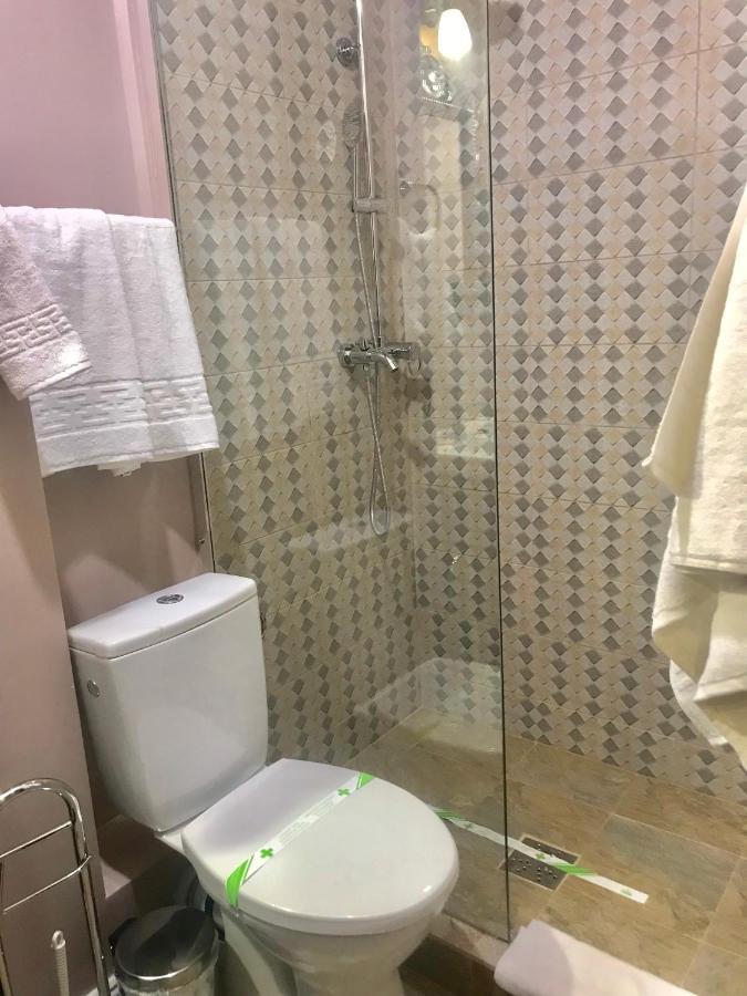 Vila 18 Hotel Boutique Bukarest Eksteriør billede