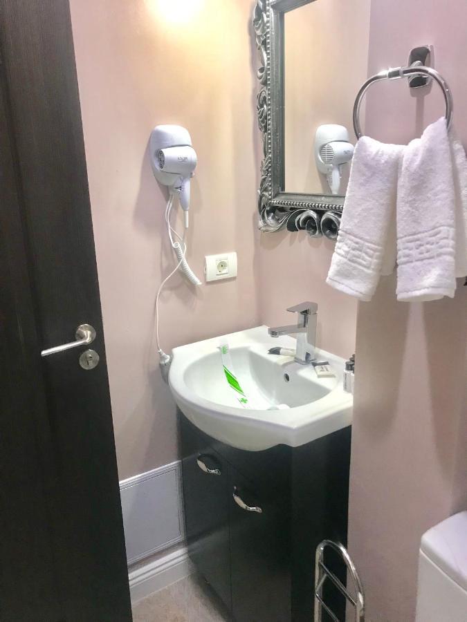 Vila 18 Hotel Boutique Bukarest Eksteriør billede